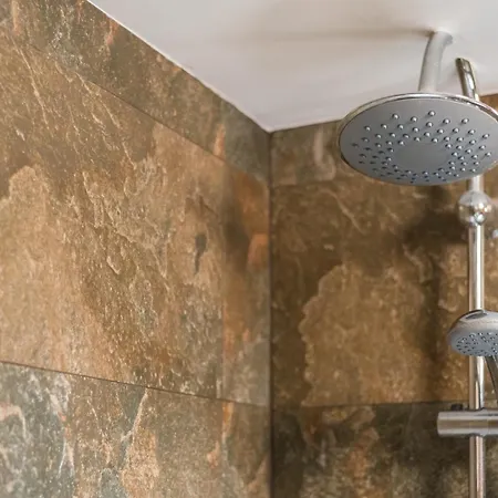 アパート Woodwork