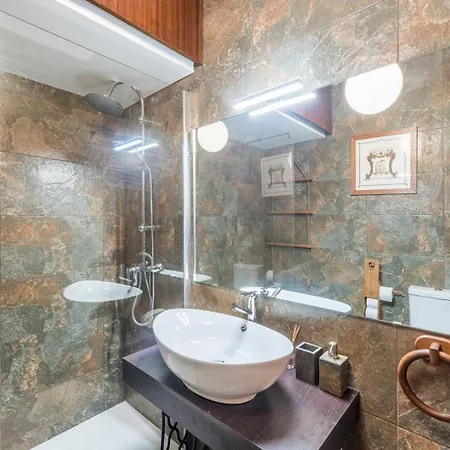 アパート Woodwork