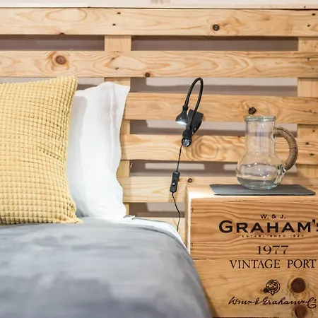 Woodwork Apartment *